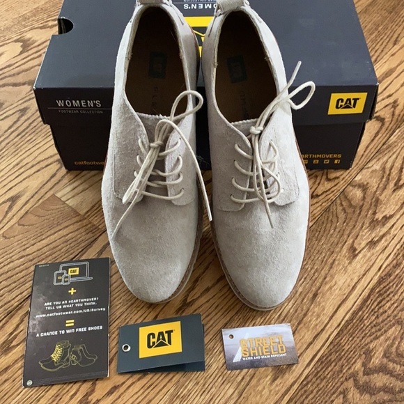 BNWT women’s caterpillar WindUp lace up - Picture 4 of 7